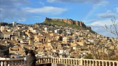 Li M&ecirc;rd&icirc;n&ecirc; 10 kes bir&icirc;ndar b&ucirc;n bi sedema şerek&icirc; li ser zeviyan