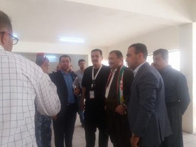 bi w&ecirc;ne-Berpirs&ecirc; leq&ecirc; 2 Ehmed Kan&icirc; deng&ecirc; xwe li navenda Barzaniy&ecirc; Nemir li Hewl&ecirc;r&ecirc; da